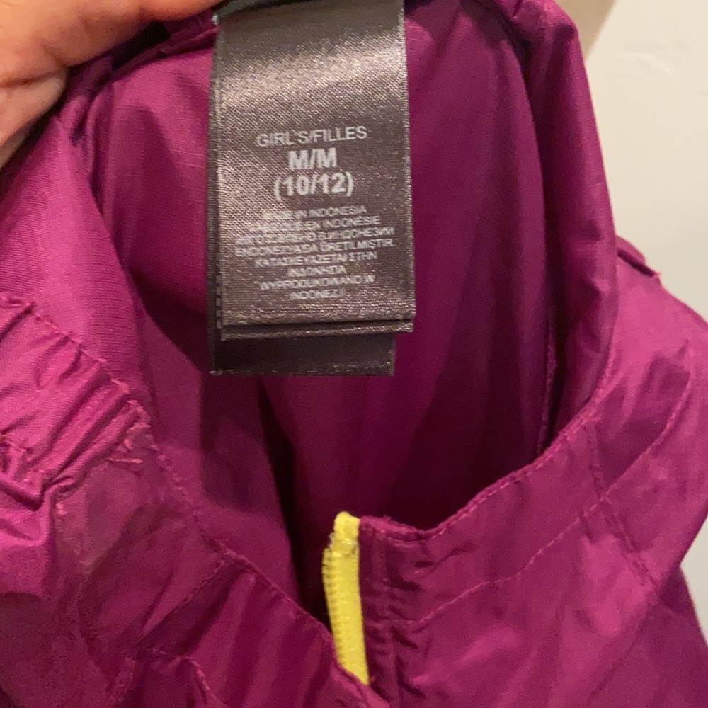 North Face Kids Windbreaker Jacket - Picture 6 of 6
